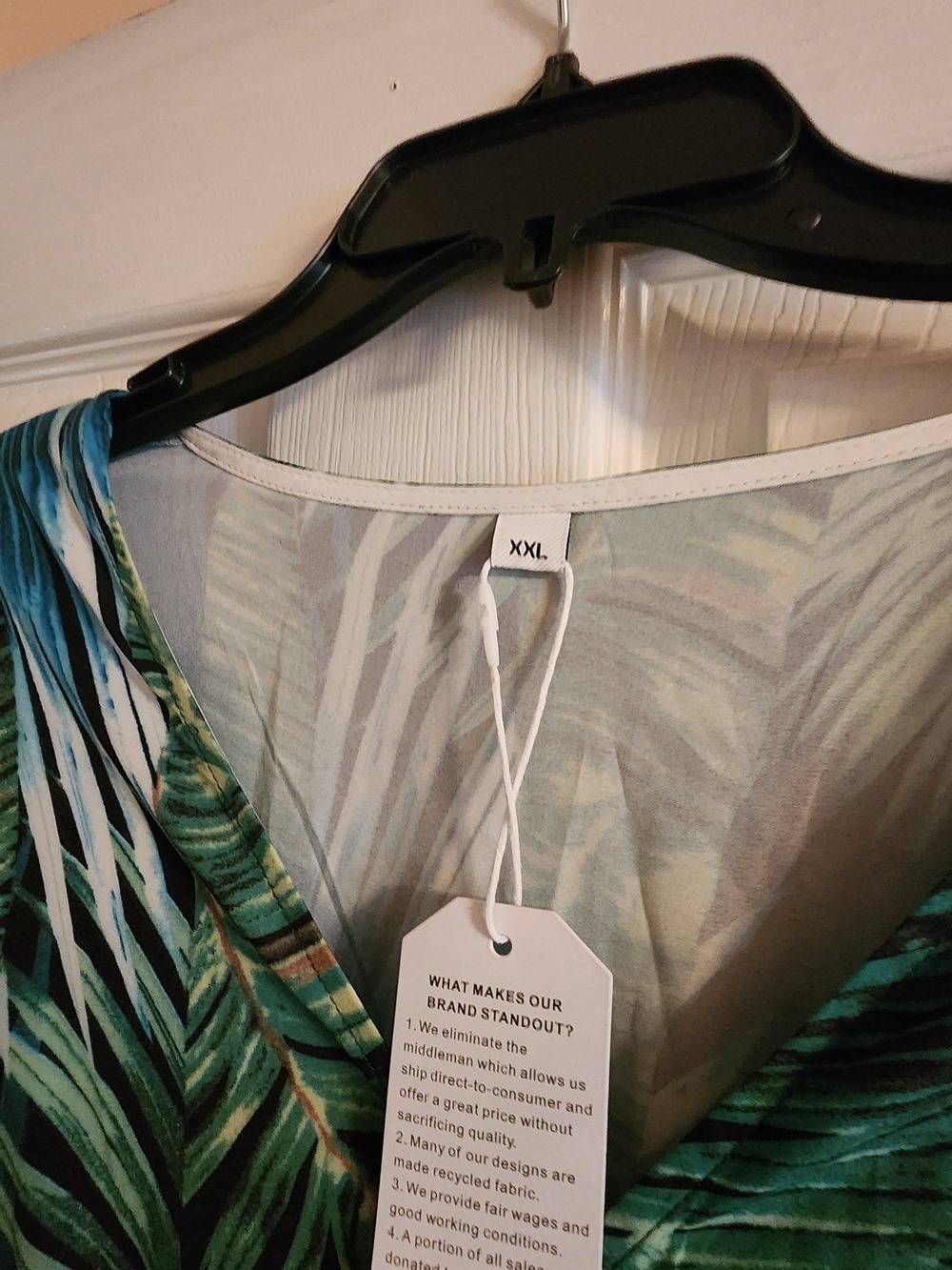 Green Tropical Maxi Dress V-Neck - Picture 3 of 7